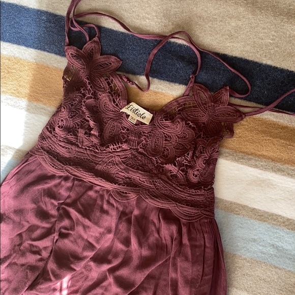 Vici listicle short dress - Picture 7 of 7